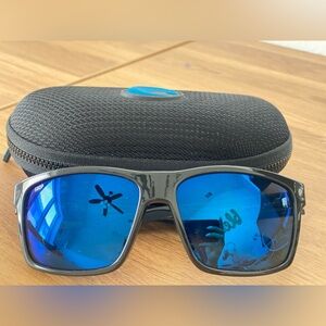 Costa del Mar Blue sunglasses